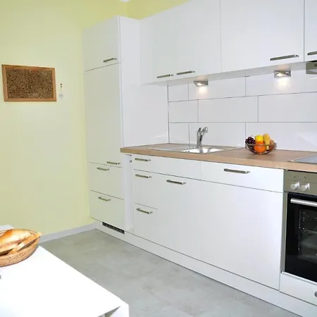 Ferienwohnung Bullauge Apartment Laboe
